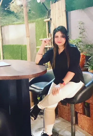 Model Call Girl in Karol Bagh
